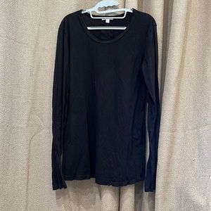 James Perse, 100% Cotton, black, long sleeve relaxed crew neck top w/back pleat.
